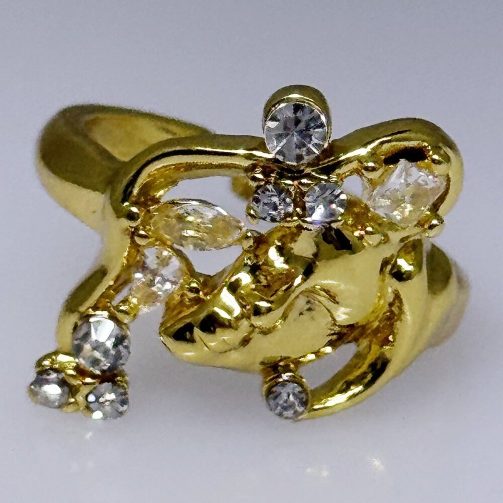 Gold tone Art Noveau style ring, NWOT, adjustable size